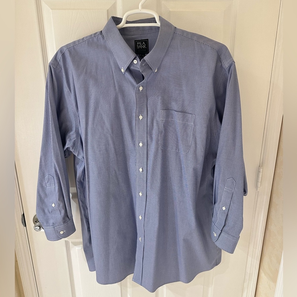 Jos. A. Bank Blue Casual Button Down Shirt with Long Sleeves